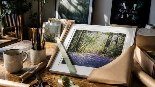 Last Minute Gifts for Art Lovers: 10 Fast Ideas