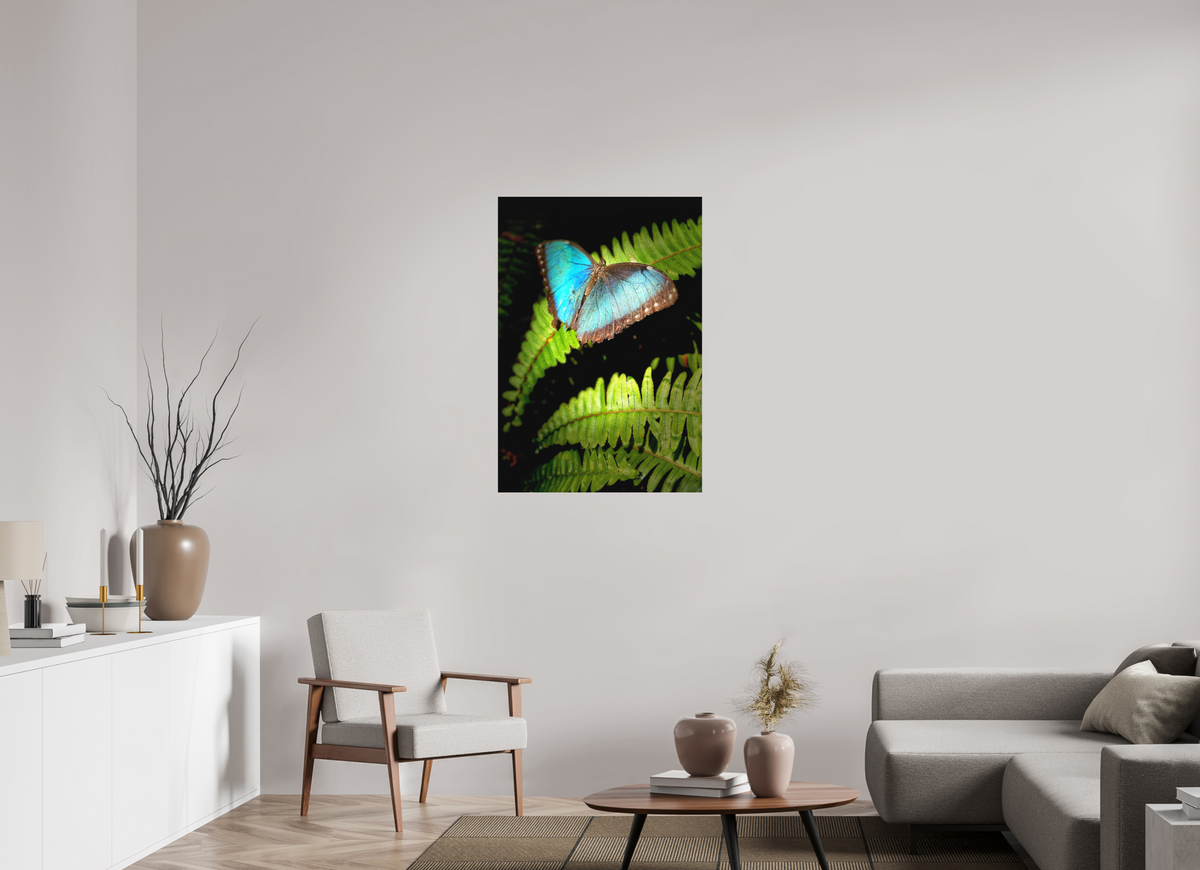 28 x 40.6″, Fine Art Print (Unframed) Held By Wonder